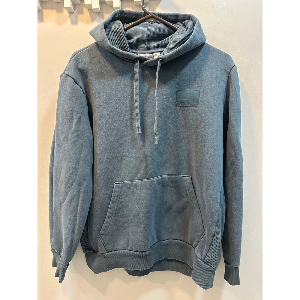 Puma Men’s Hoodie Size M Blue Pullover Sweatshirt Logo Pocket